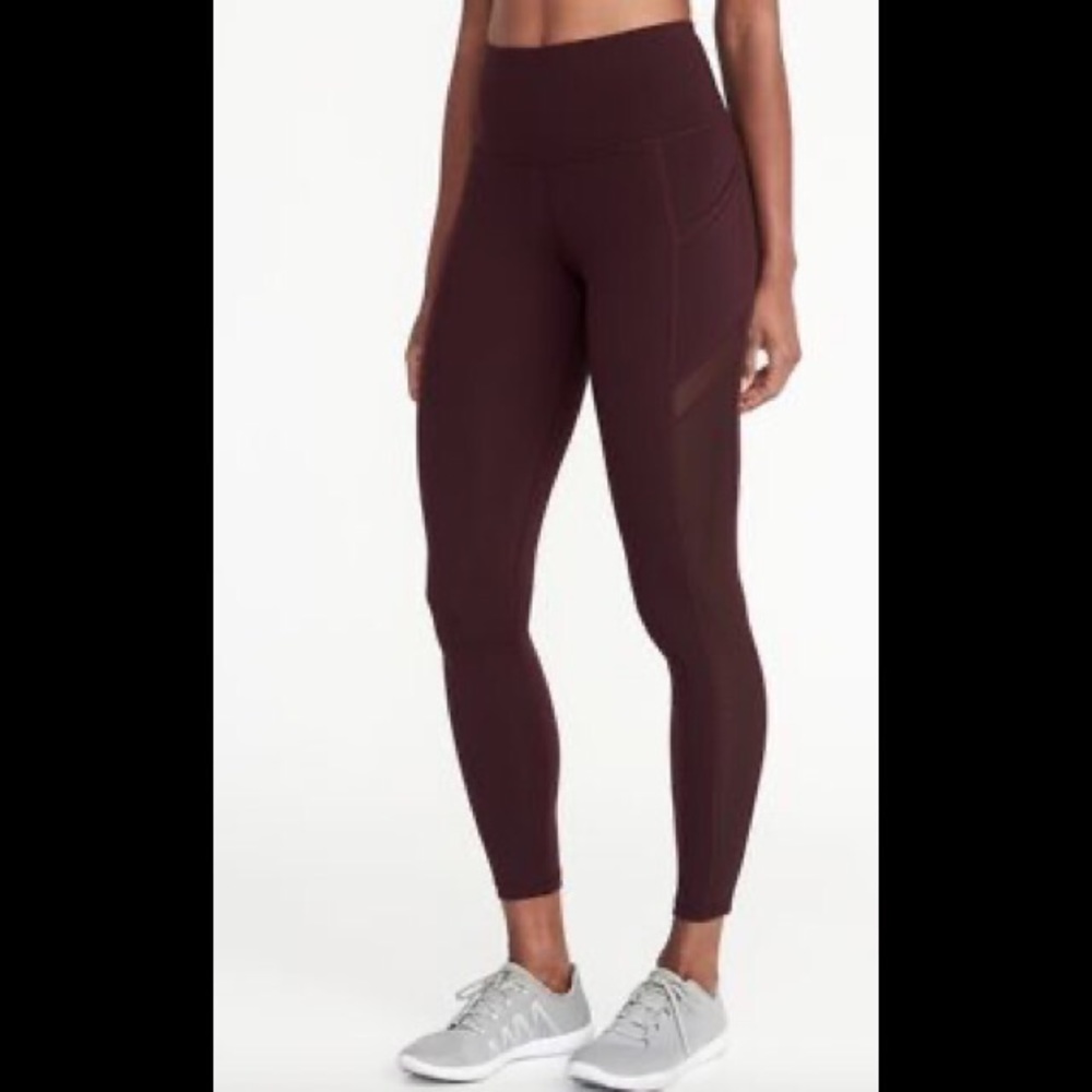 Active maroon leggings
